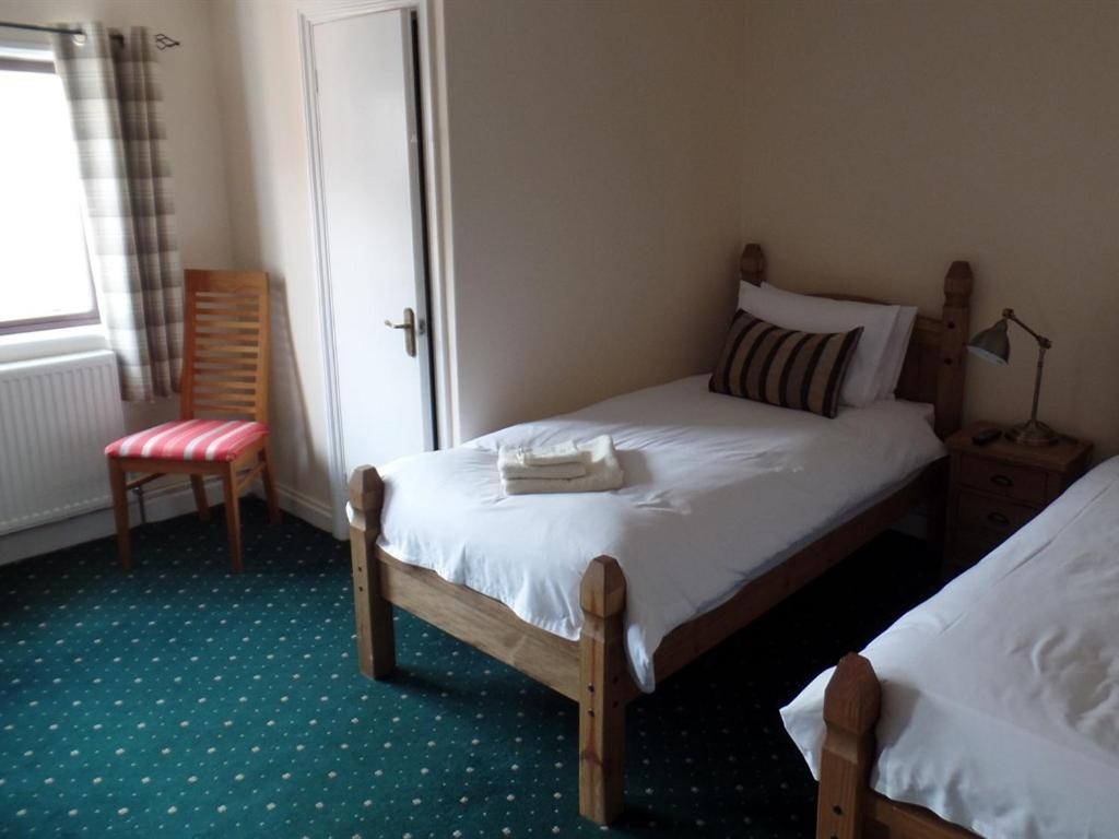 Hotel Royal George Great Easton  Zimmer foto
